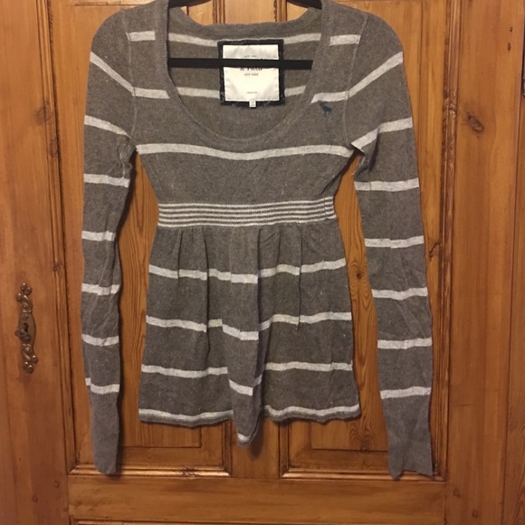 Abercrombie & Fitch Sweater