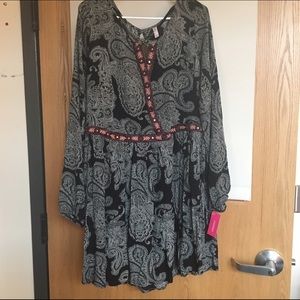 Xhilaration Flowy Dress