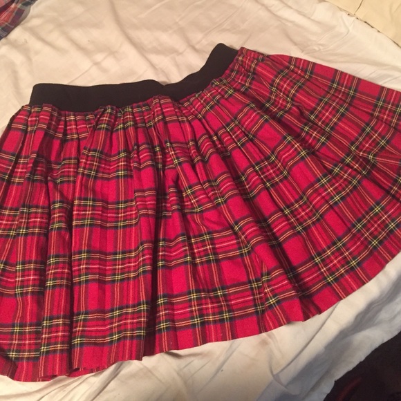 Xhilaration Plaid Skirt