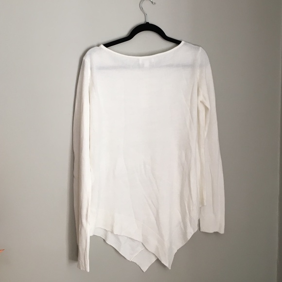 White shirt - Picture 4 of 4