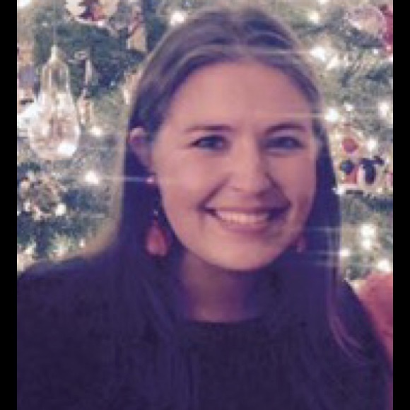 Meet your Posher, Madelyn
