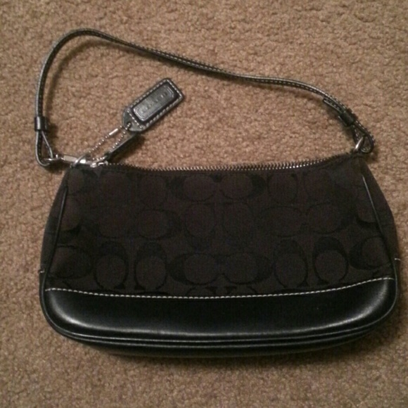 4 Coach clutches & mini bags - Picture 3 of 4