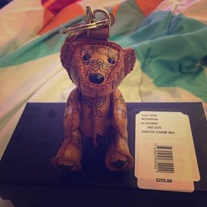 MCM KEYCHAIN