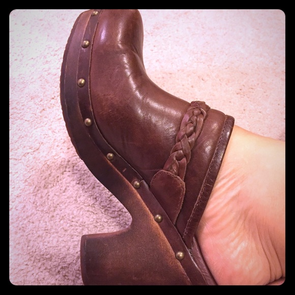 Ugg clogs brown leather size 12