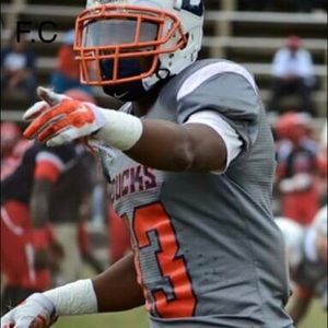 Meet your Posher, Del-jonte'