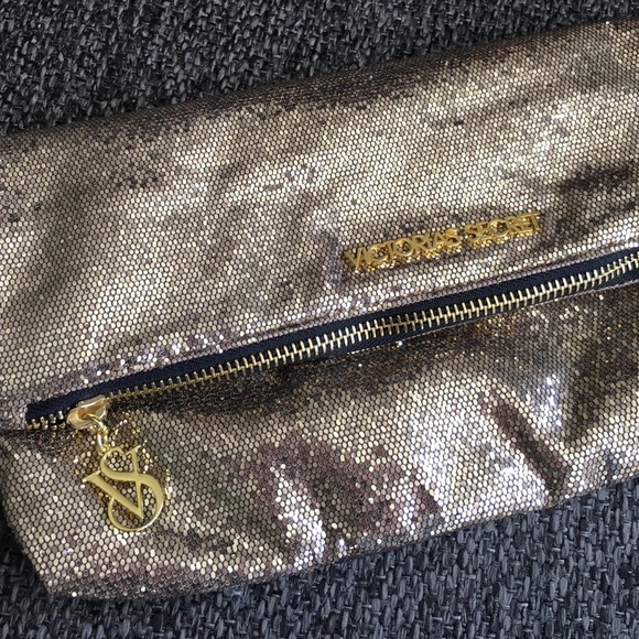 Gold sparkly clutch - Picture 3 of 4
