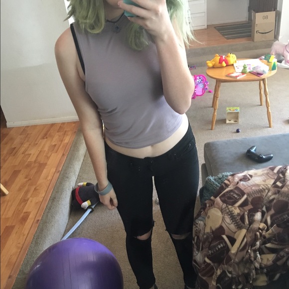 high neck tillys sleeveless crop top NWT - Picture 1 of 2