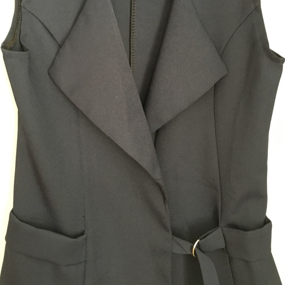 Vest - Picture 3 of 4