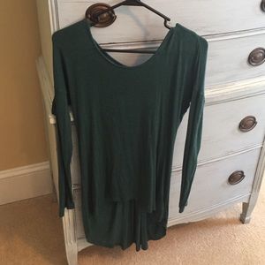 Green long sleeve shirt