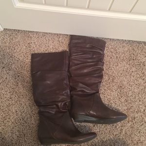 Gianni Bini slouch boots