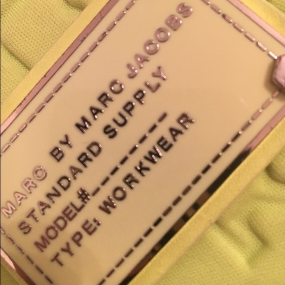 Authentic Lime Marc Jacobs Laptop Sleeve! 😍