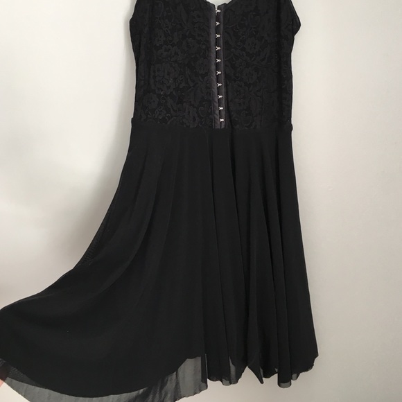 Cocktail dress - Picture 2 of 4