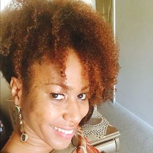 Meet your Posher, Shenyta