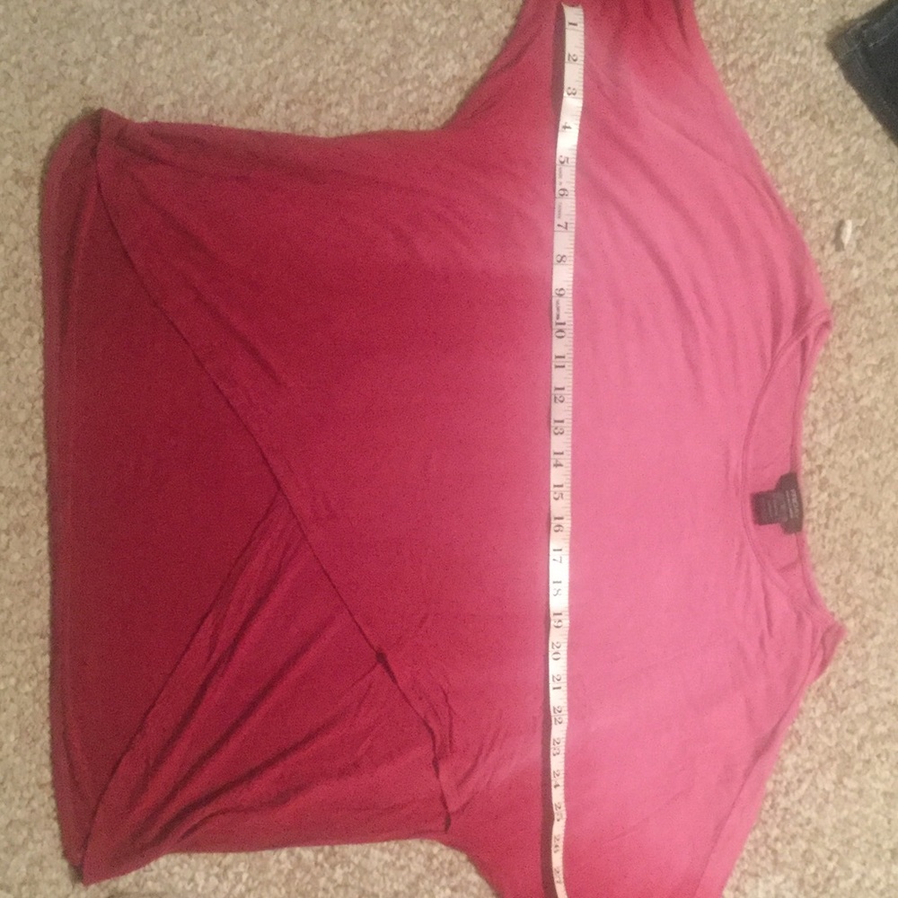 FINAL SALE❣Ombre Top - Picture 3 of 3