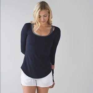 Lululemon 💜inner essence tee💜