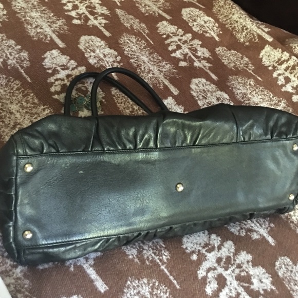 Gucci handbag authentic - Picture 3 of 4