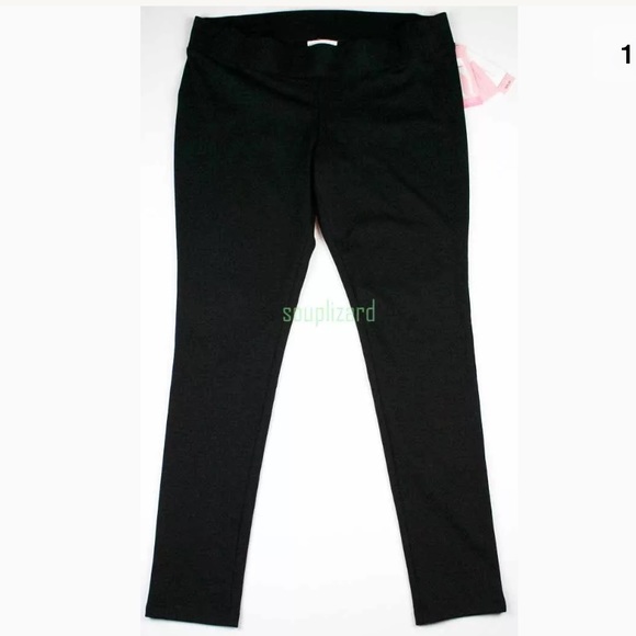 NEW Liz Lange Maternity ponte leggings Large.