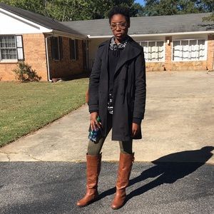 Meet your Posher, Alea