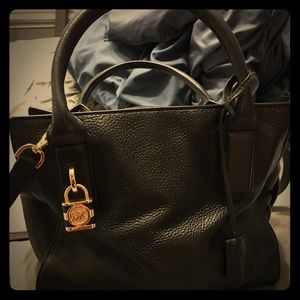 Brand new Michael Kors Selma Med Black Bag