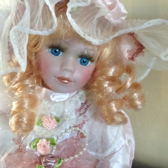 NWT porcelain doll by Duck House Heirloom Dolls - Picture 2 of 4
