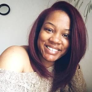 Meet your Posher, Maya