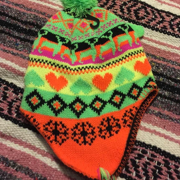 Beanie with gloves - Picture 2 of 3