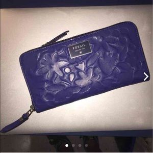 Fossil blue clutch