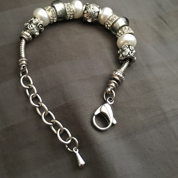 Bracelet - Picture 3 of 3