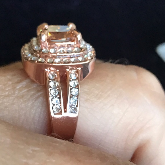 18K RGP AAA CZ. Halo ring. Dazzling Shine! - Picture 2 of 4