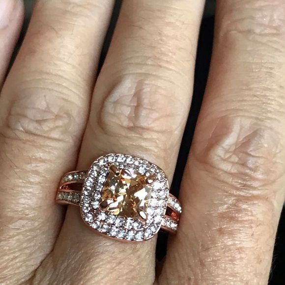 18K RGP AAA CZ. Halo ring. Dazzling Shine! - Picture 3 of 4