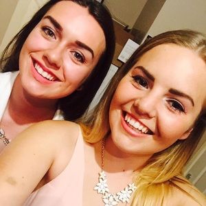 Meet your Posher, Charlotte