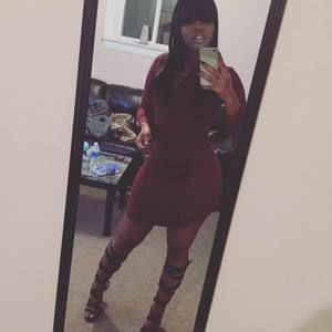 Meet your Posher, Danielle