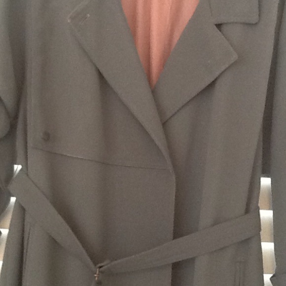 DO YOU LOVE VINTAGE? Then check out this 1970s gem - Picture 4 of 4