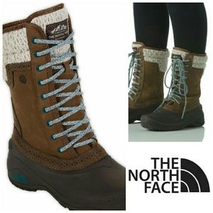 Make an offer! New North Face Shellista Boots