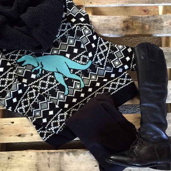 LA Hearts Novelty T-Rex Sweater size M.