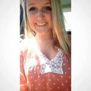 Meet your Posher, Makayla