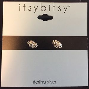 Brand new sterling silver elephant 🐘 earrings