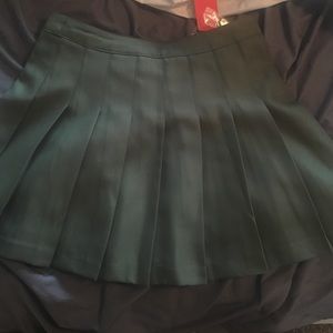 NWT olive green tennis skirt