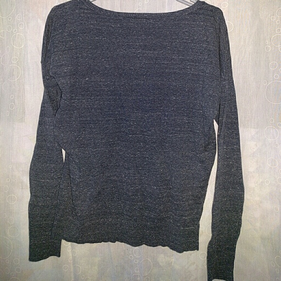 Donated AmericanEagleOutfitters V-neckSweater - Picture 2 of 3