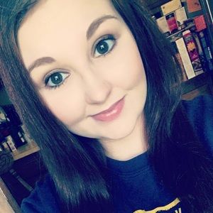 Meet your Posher, Natasha