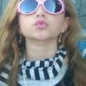 Meet your Posher, Shea