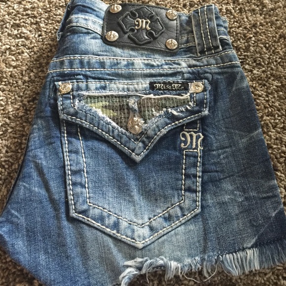 Miss Me Camo Shorts