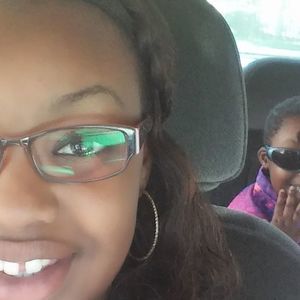 Meet your Posher, Janea