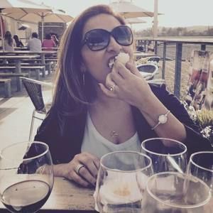 Meet your Posher, Cecilia