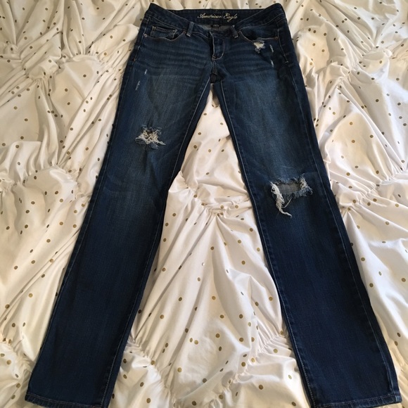 AMERICAN EAGLE. Size 6 Skinny Jeans.
