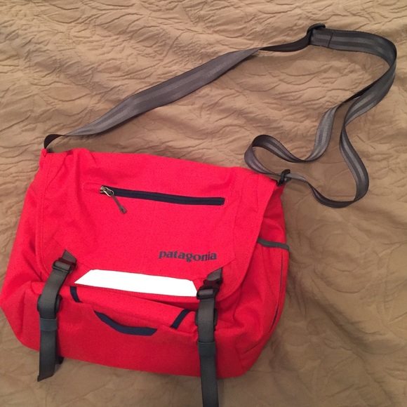 Patagonia Mini Messenger Bag