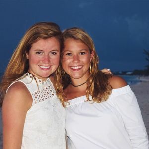 Meet your Posher, Lindsey