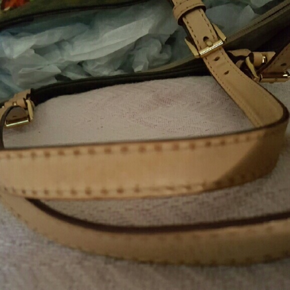 Bag - Picture 3 of 3