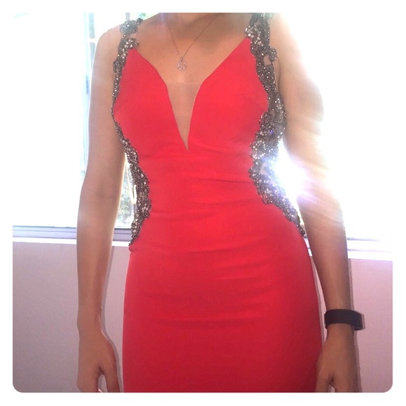 sivalnia gown size 2