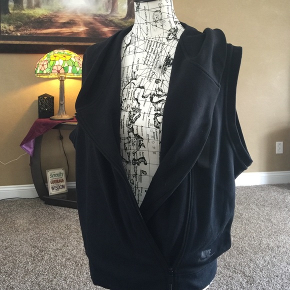 Brand New Nike Sweatshirt